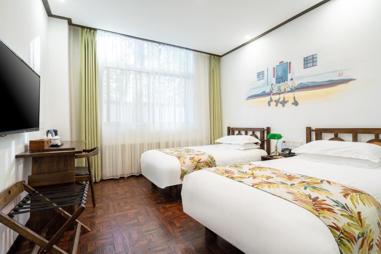 Nostalgia Hotel